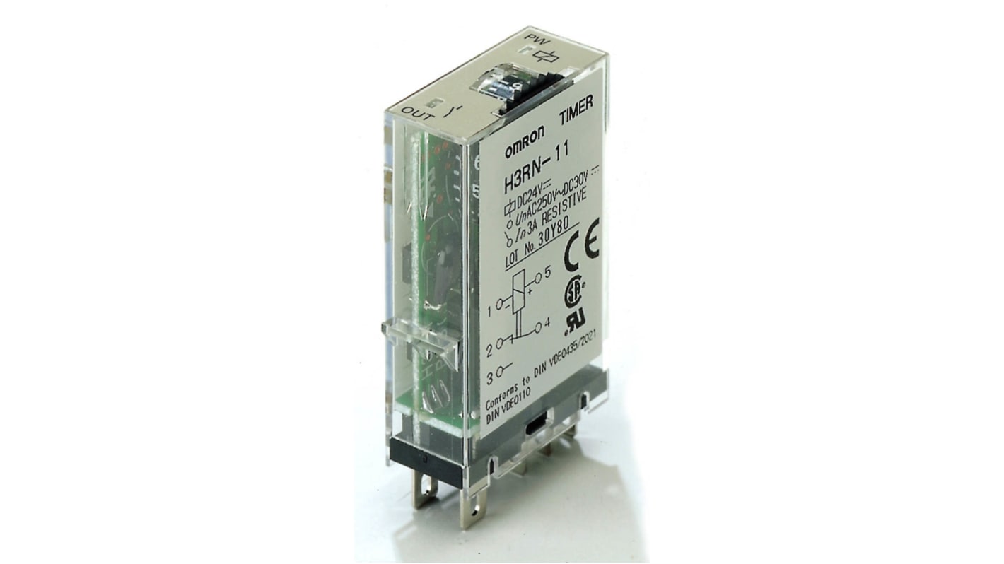 Omron Plug In Timer Relay, 24V dc, 2-Contact, 0.1 → 600min, SPDT