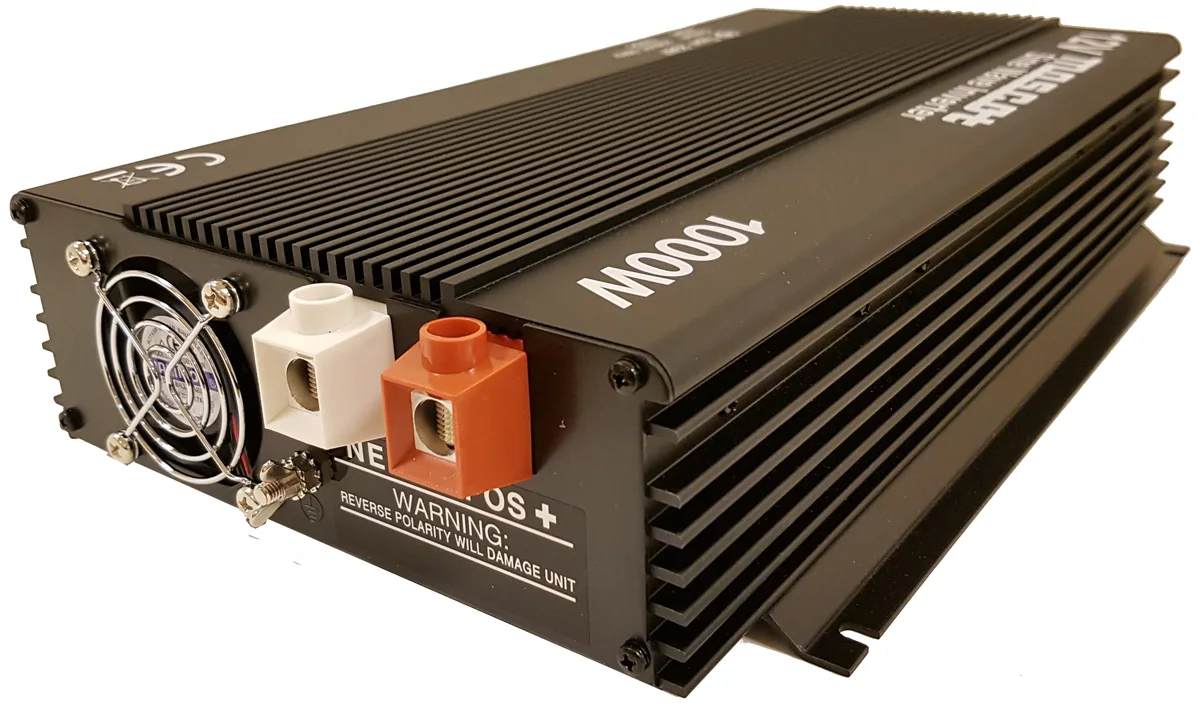 Product image for 1000W DC-AC Car Power Inverter, 10 → 15V dc / 230V ac