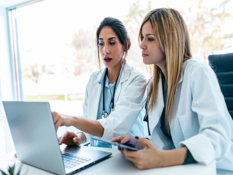 Remote medical practices: strategies to attract and retain staff