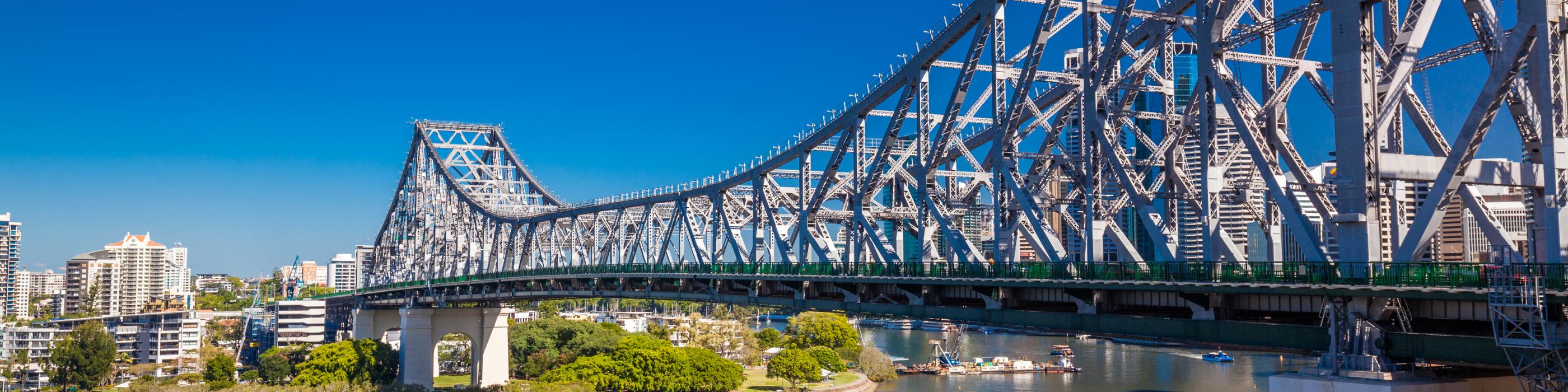 Experienced accountant in Brisbane providing business planning advice and financial insights.