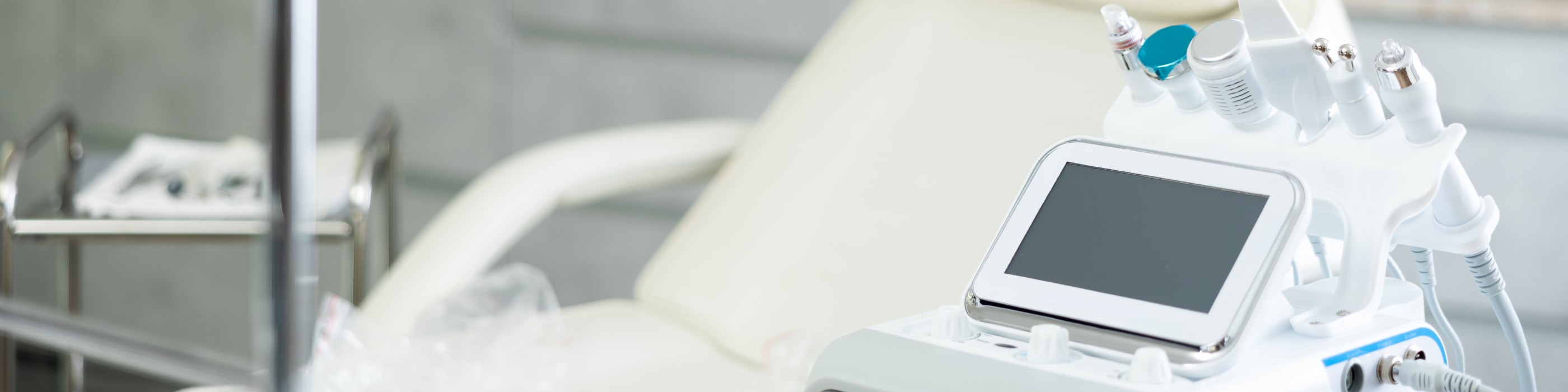 De markt voor injectable klinieken is sterk in beweging. Steeds vaker vinden er fusies en overnames plaats binnen deze snelgroeiende sector van botox- en fillerklinieken. 