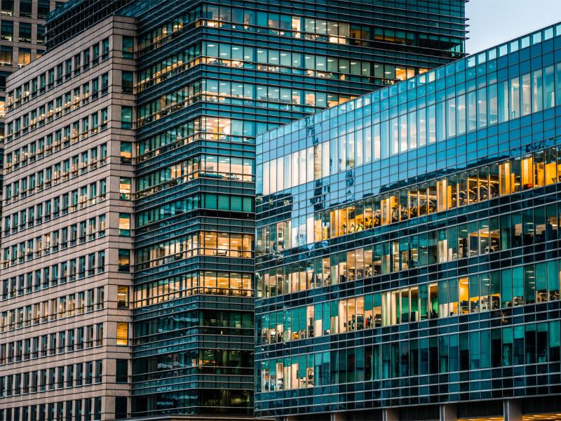 Mva. ved overføring av tjenester internt i internasjonale selskap