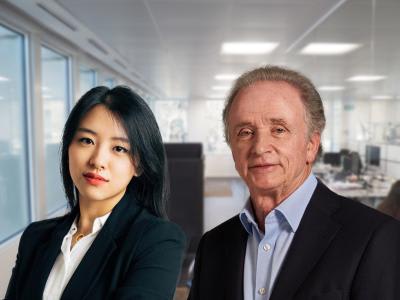 Santiago Gastón de Iriarte y Jiayi Liu colaboran en el reportaje de Economist & Jurist para celebrar el Día Internacional del Abogado