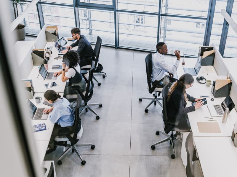 Consecuencias del "efecto empleado 50"