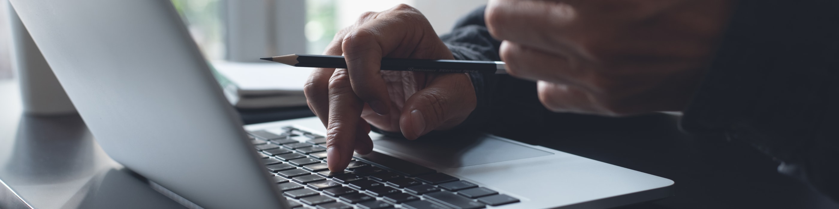 ¿Qué debe tener un acuerdo de trabajo a distancia?