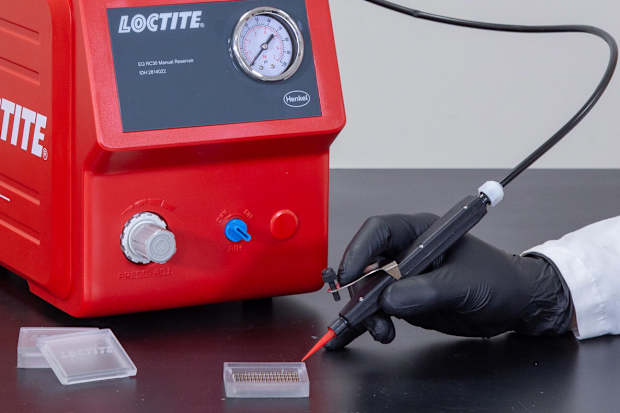 Distributeur semi-automatique intégré