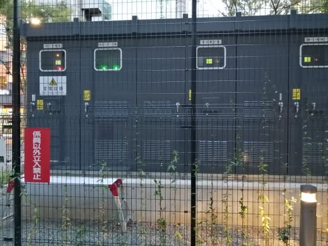 変圧器の構造
