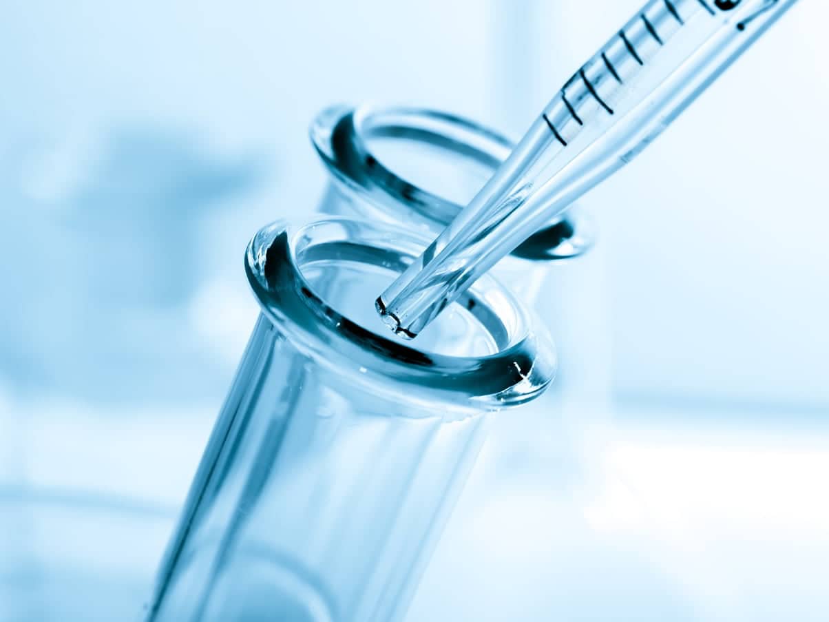 Pipette und Reagenzglas