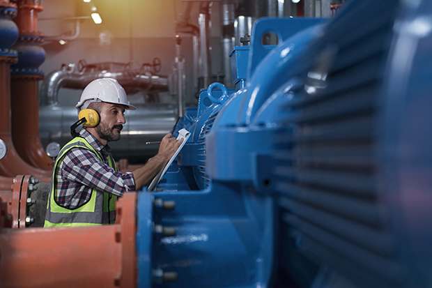 The meaning of MRO: risks and strategies 