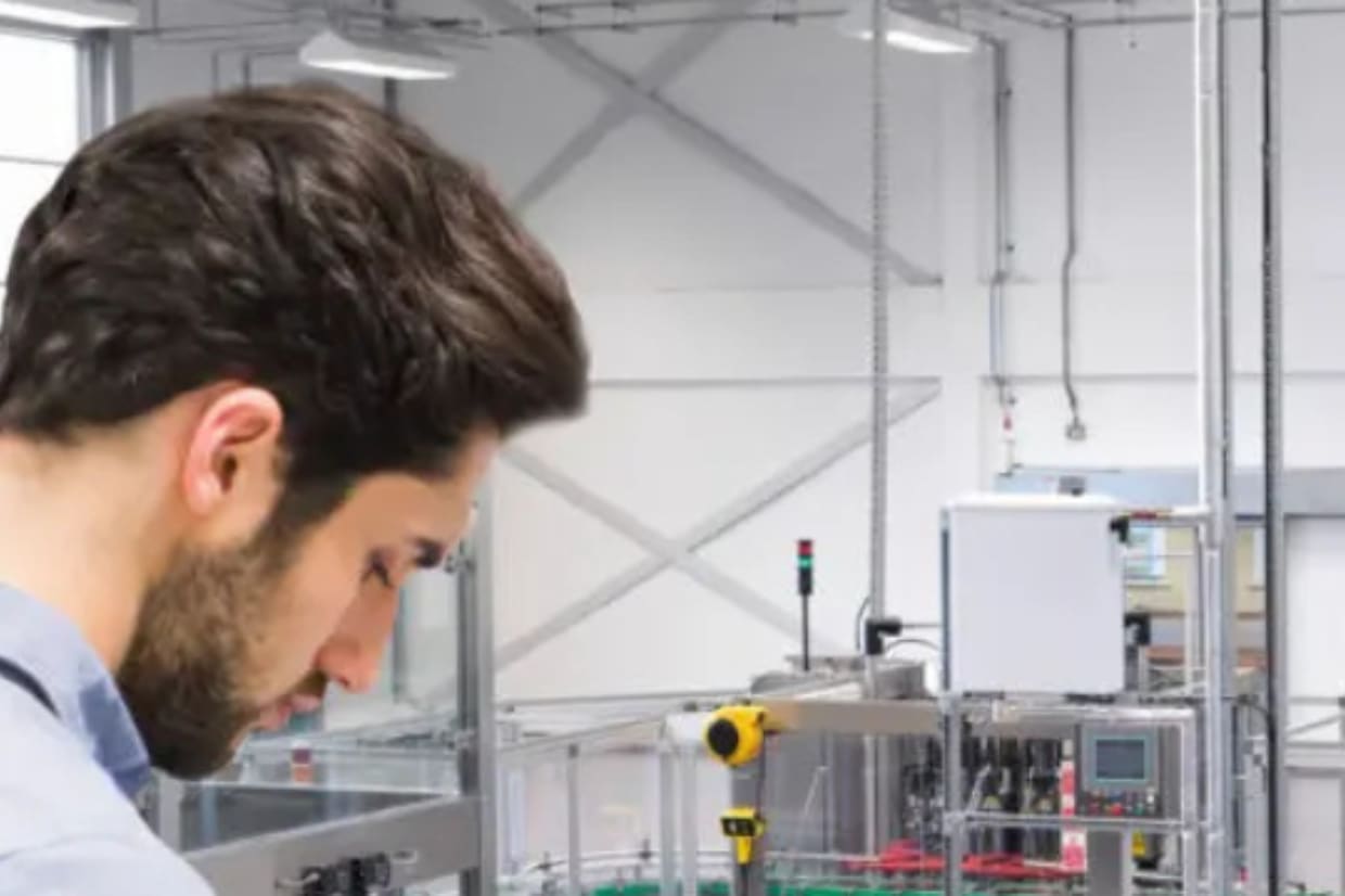 Personnalisation industrielle :Améliorez votre efficacité avec les coffrets PanelSeT S3D de Schneider Electric