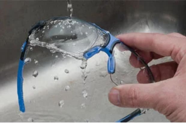 Keep your Eyewear Clean