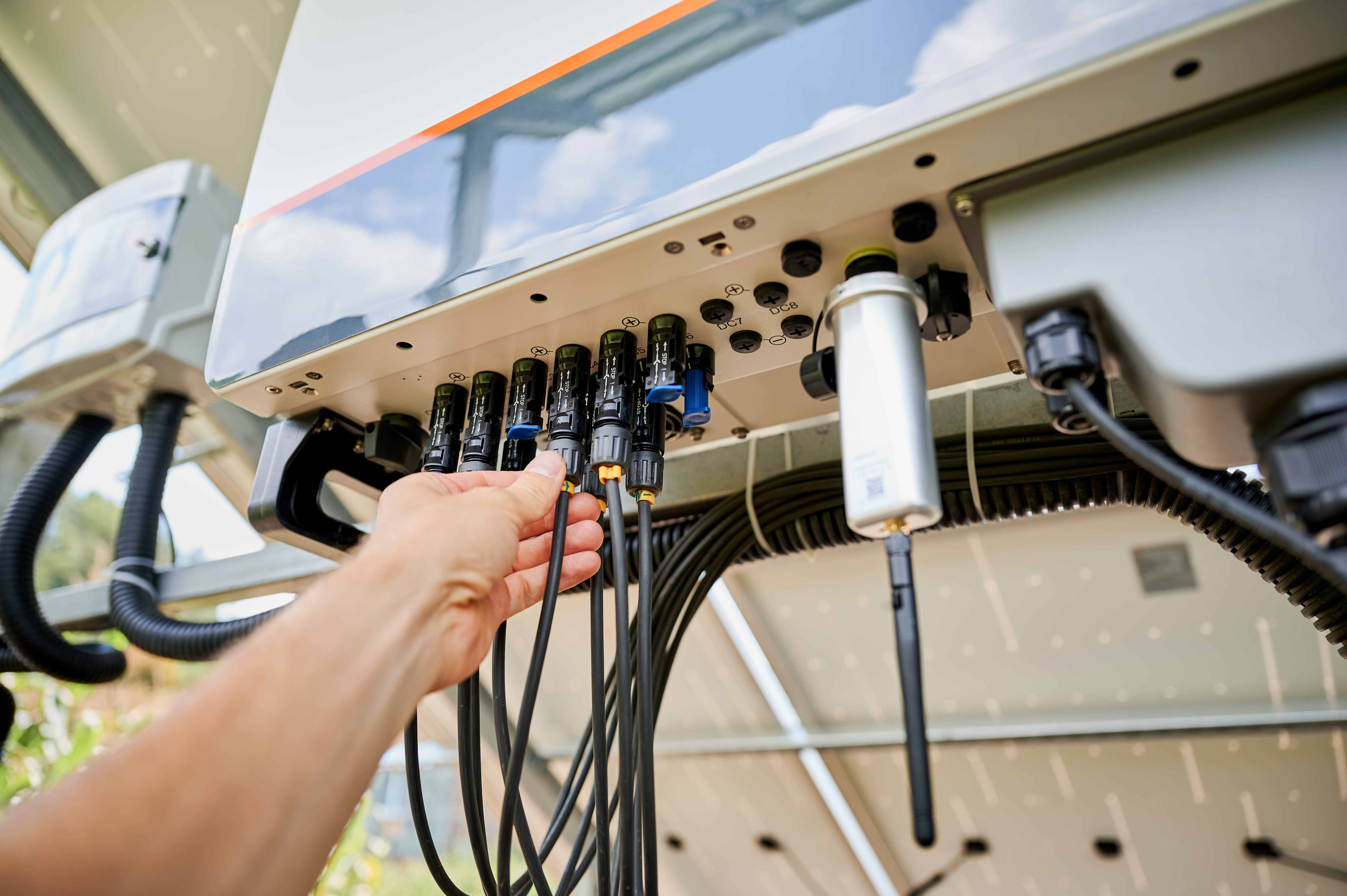 Converting and Managing Energy: Solar Inverters and Charge Controllers