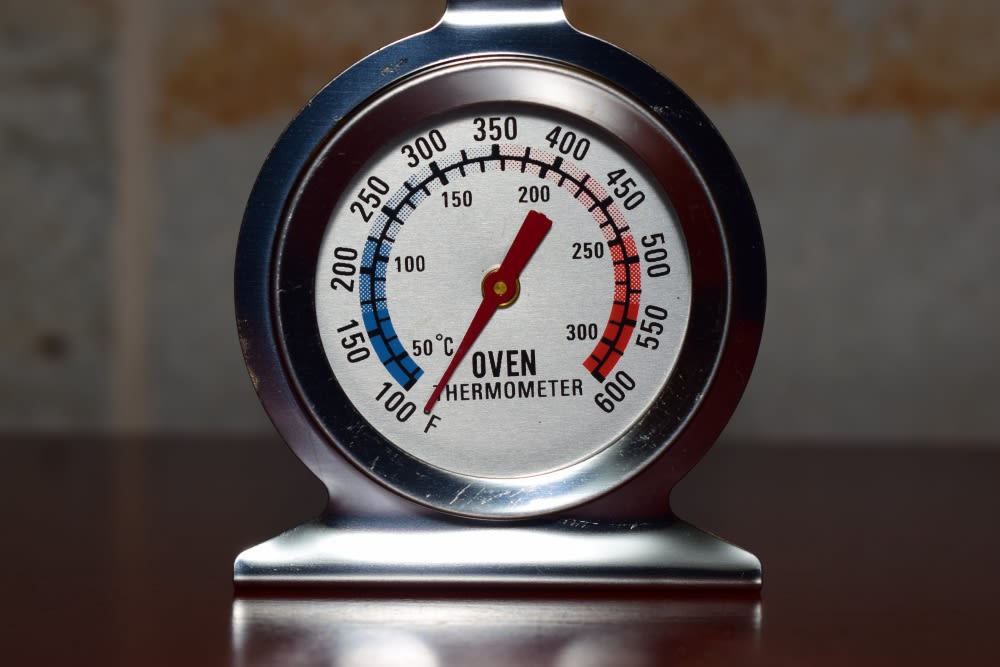 Maintenance Made Easy: Thermometers in Industrial Settings