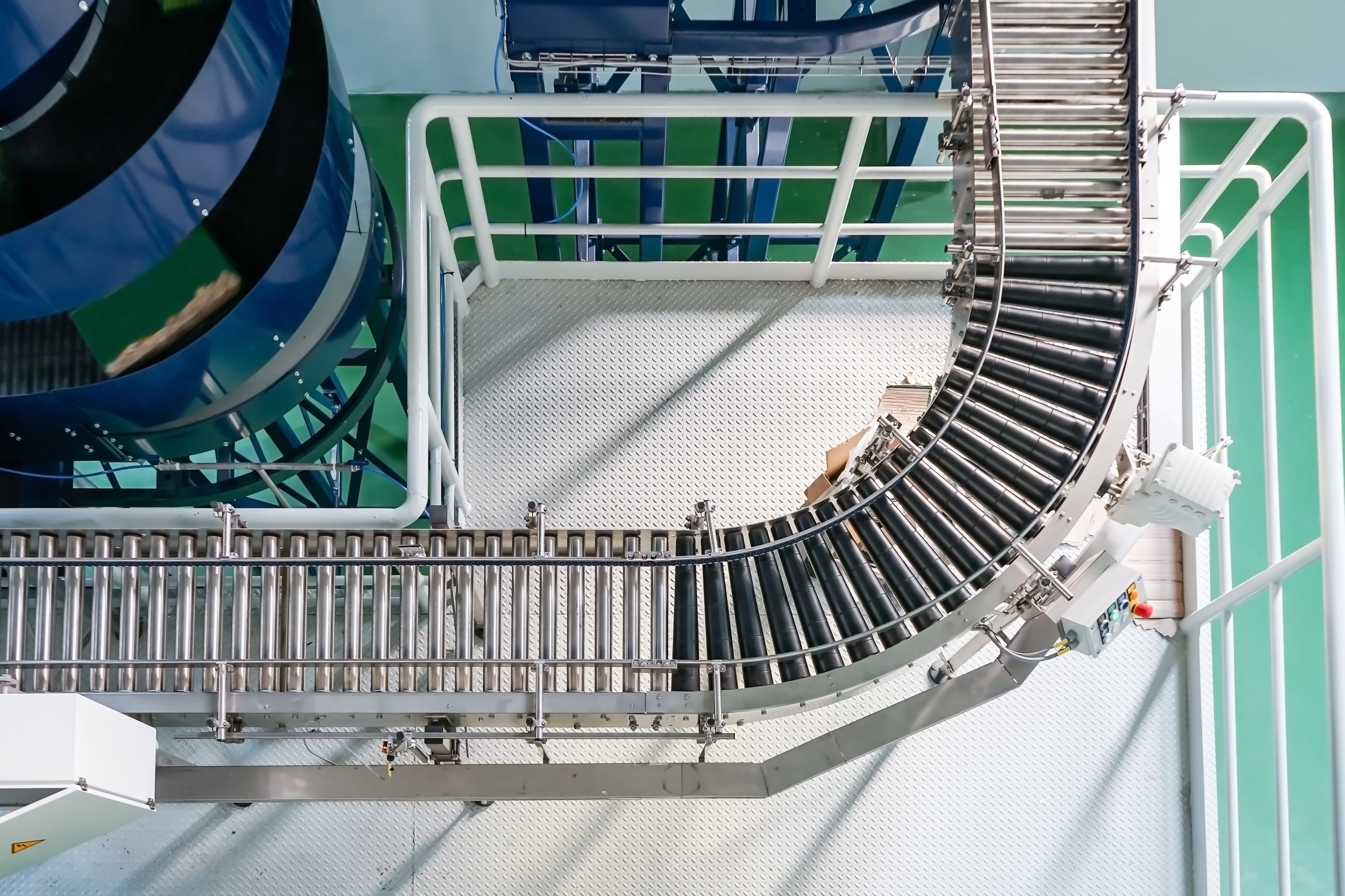 roller conveyor system
