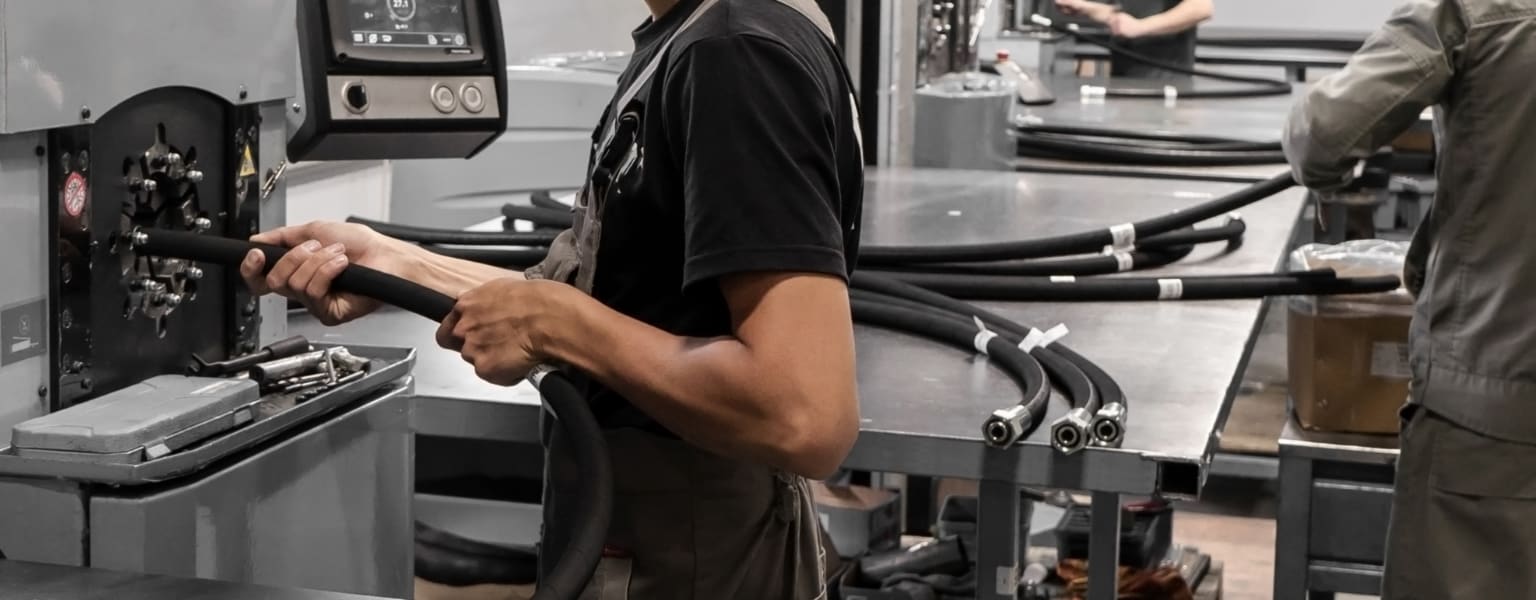 Sertisseuse hydraulique Parker pour flexibles haute pression