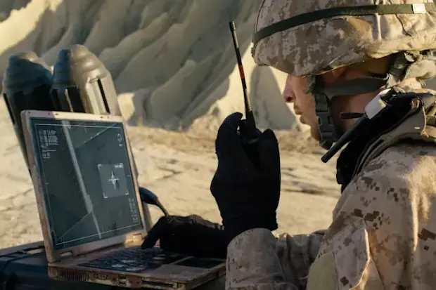 Réseaux Ethernet pour utilisateurs militaires
