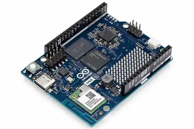 Arduino Uno Q