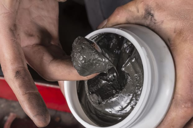 grasas y lubricantes para mantenimiento mecánico industrial