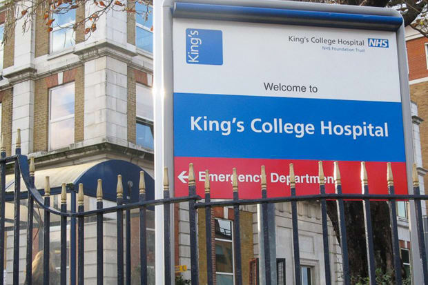 Kings College London entry sign in front of hospital