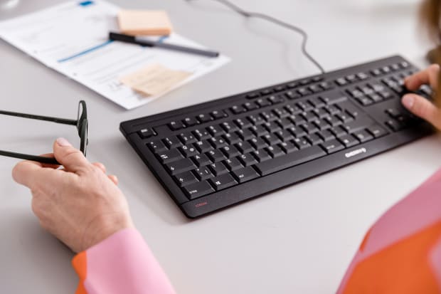 CHERRY STREAM wired keyboard on a desktop