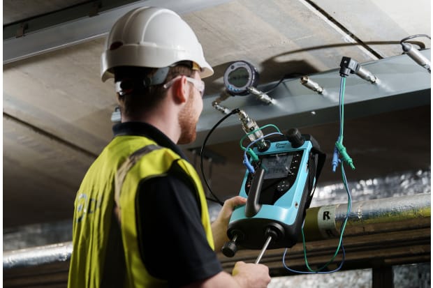 Kalibrátor tlaku řady DPI610E