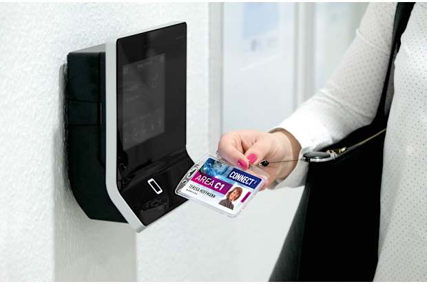 Porte-badge d'accès fermé pour 1 carte