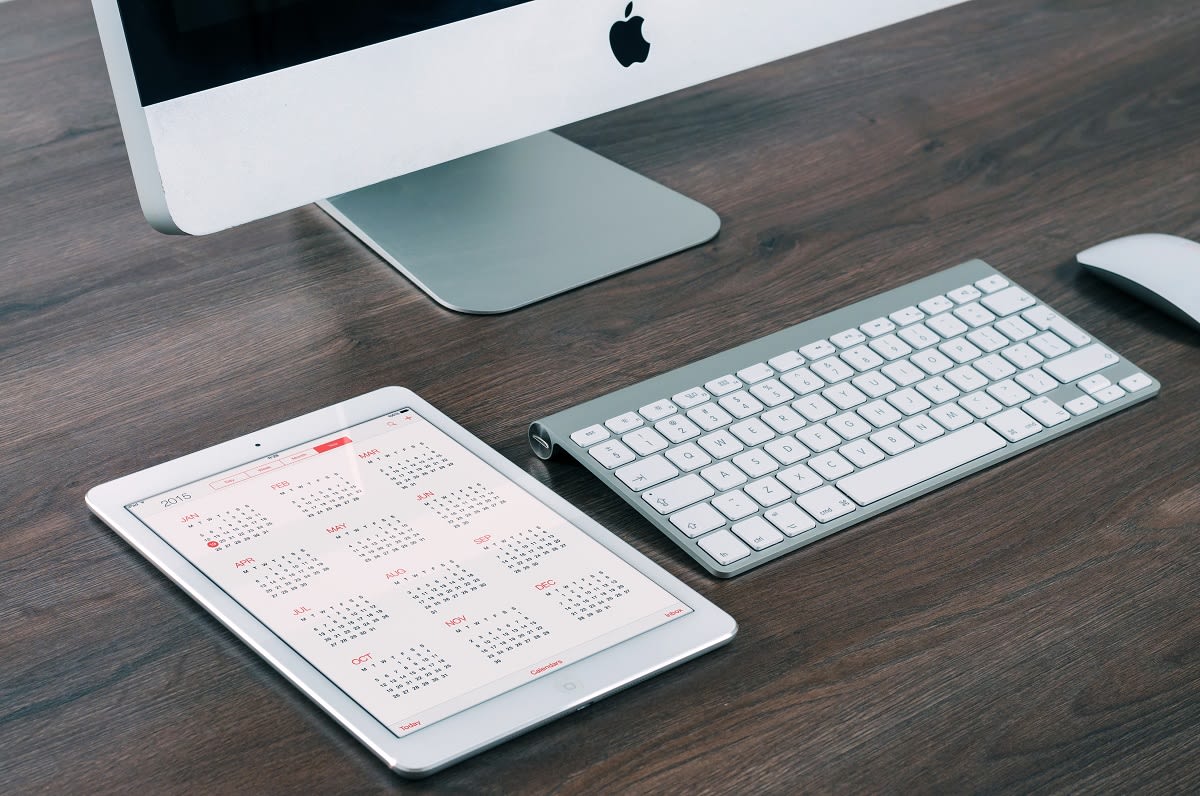 How To Start A Podcast Calendar