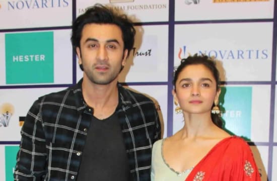 Alia Bhatt is about to become a mother, shares photo with Ranbir Kapoor