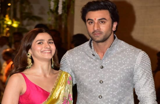 आलिया भट्ट संग शादी की तैयारियों में नहीं बल्कि अपने फिल्म की शूटिंग में बिजी हैं रणबीर कपूर