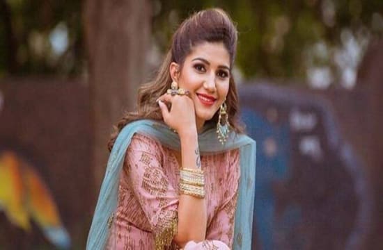 जाने आखिर क्यों सपना चौधरी ने अपने फैंन्स से मांगी माफ़ी ?
