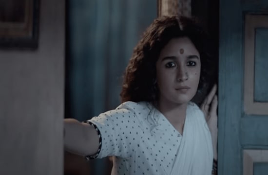 Gangubai Kathiawadi BOX OFFICE COLLECTION: एक हफ्ते बाद भी सिनेमाघरों में धमाका कर रही है आलिया भट्ट की गंगूबाई
