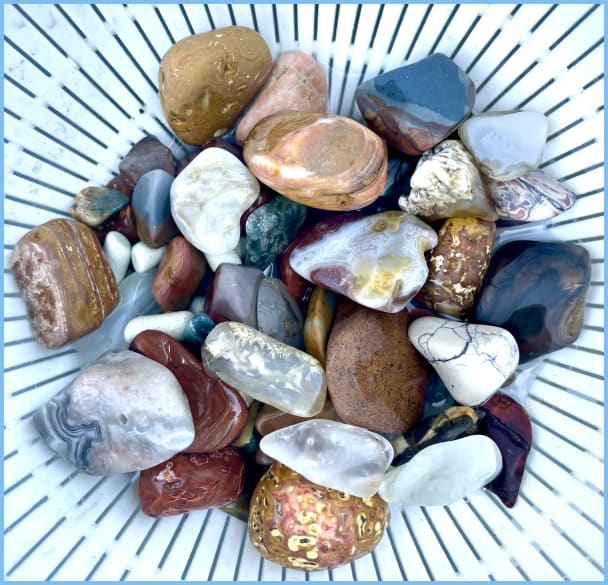 PebbleSky tumbling log started 08/27/22, updated 06/28/24 Rock