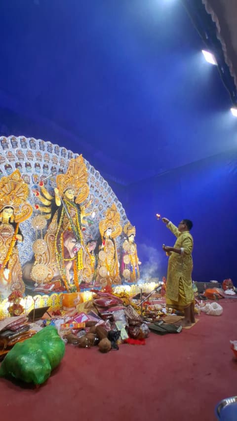 Gomti Nagar Sarvajanin Puja Samiti 3