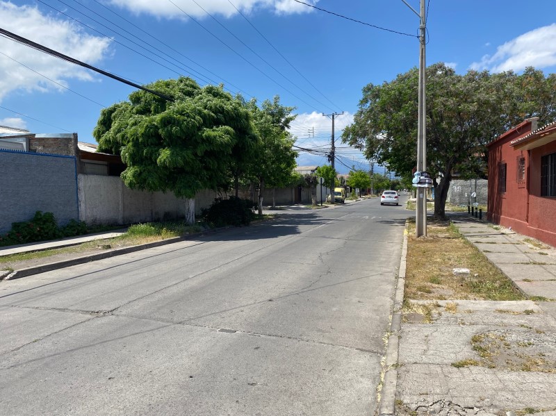 VENDEMOS CASA Y DEPARTAMENTO EN UN MISMO SITIO