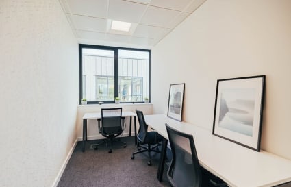 Coworking Desk 