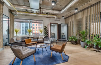 10 Person Private Office | 389 Sq. Ft.