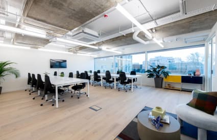 Private Office for up to 12 People with Meeting Room | 570 Sq. Ft.