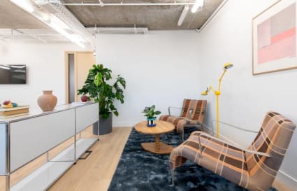 18 Person Private Office with 2 Meeting Rooms | 710 Sq. Ft.