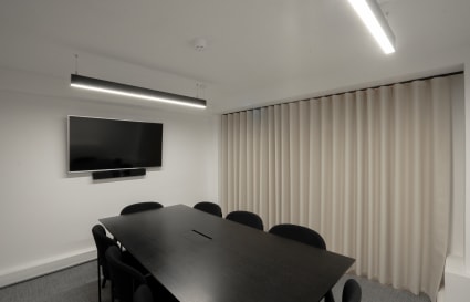 5 Person Private Office | 166 Sq. Ft.