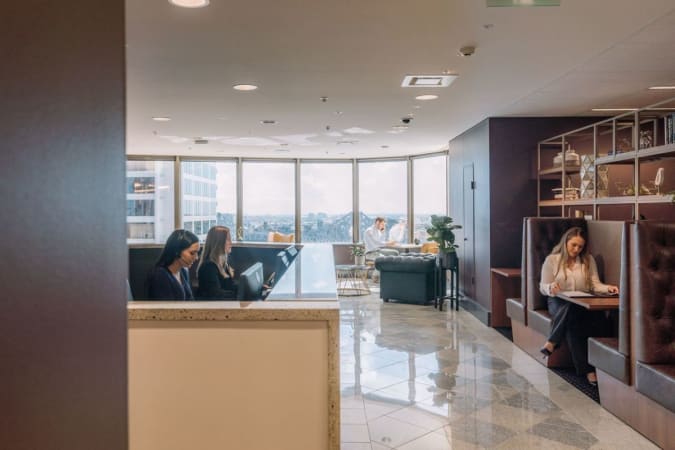 Image 1 of Collaborative 4-person External workspace located in Brisbane CBD's Financial Precinct