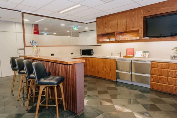 Image 1 of External Private Office for up to 8 people