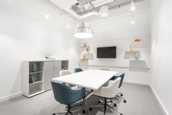 Image 1 of 8 Person Window Office Available