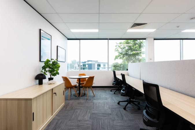 Image 1 of 7 Person Private Offices