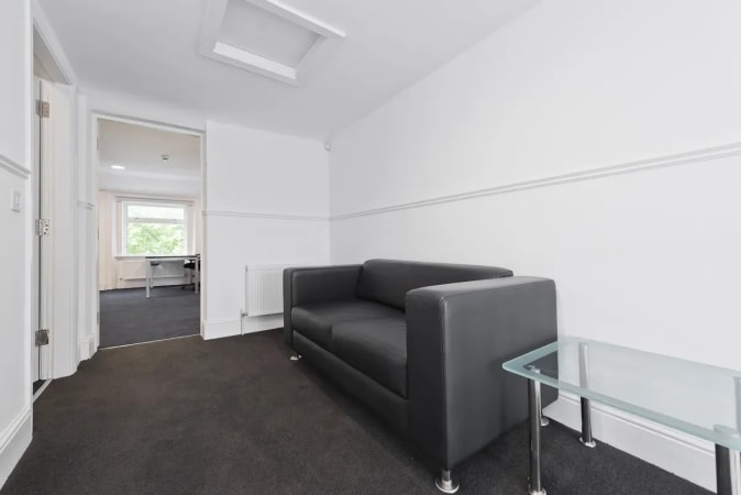 Image 1 of 37 Baggot Street Lower, Dublin 2