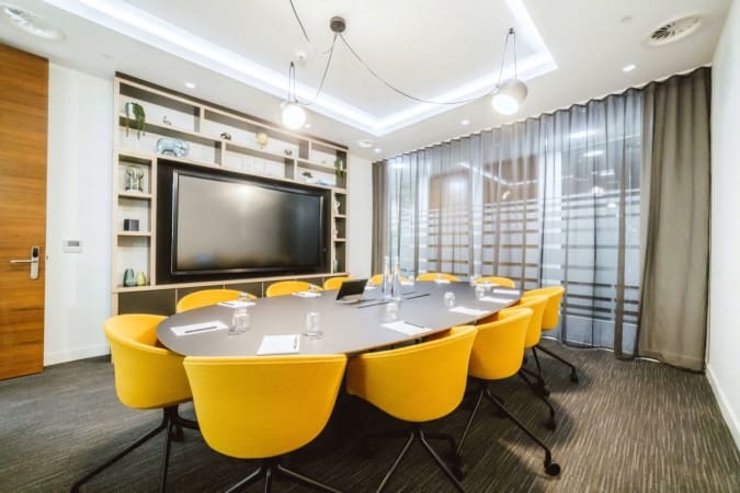 Image 1 of 35 Person External Private Office | 1,383 Sq. Ft.