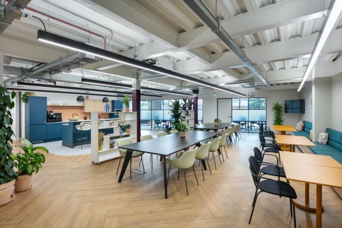 Image 1 of 6 Person Private Office in Wandsworth | 215 sqft