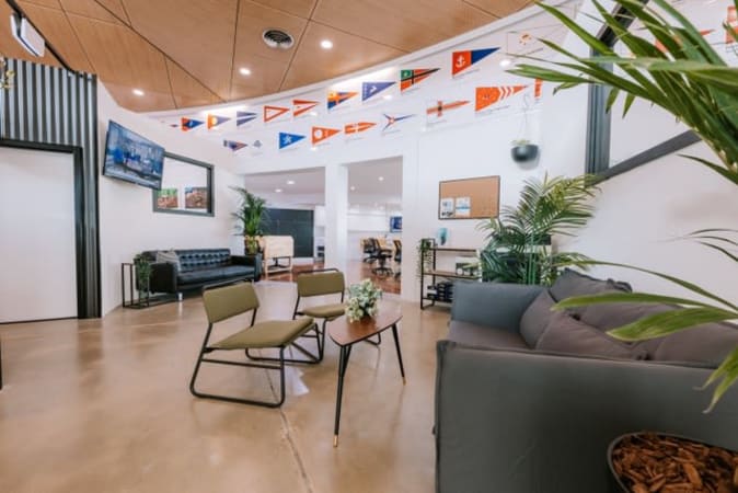 Image 1 of 6 Person Serviced Office