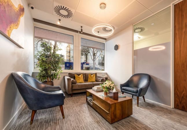 Image 1 of 2 Person Internal Private Office in London | 106 Sq. Ft.