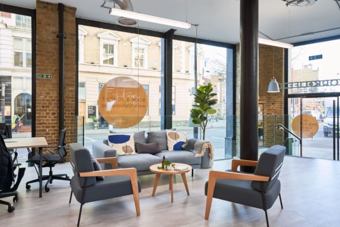 Image 1 of 4 Person External Private Office in London