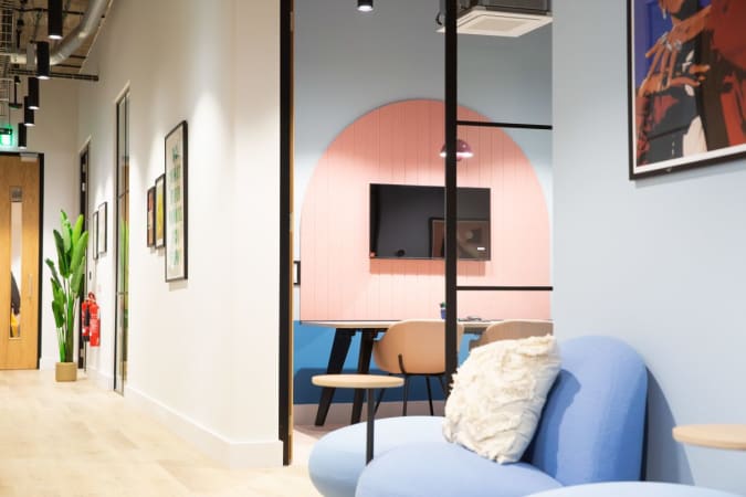 Image 1 of 3 Person Coworking Desk in Birmingham